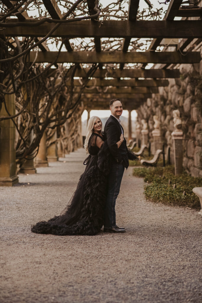 These two lovebirds rocked the all black look!